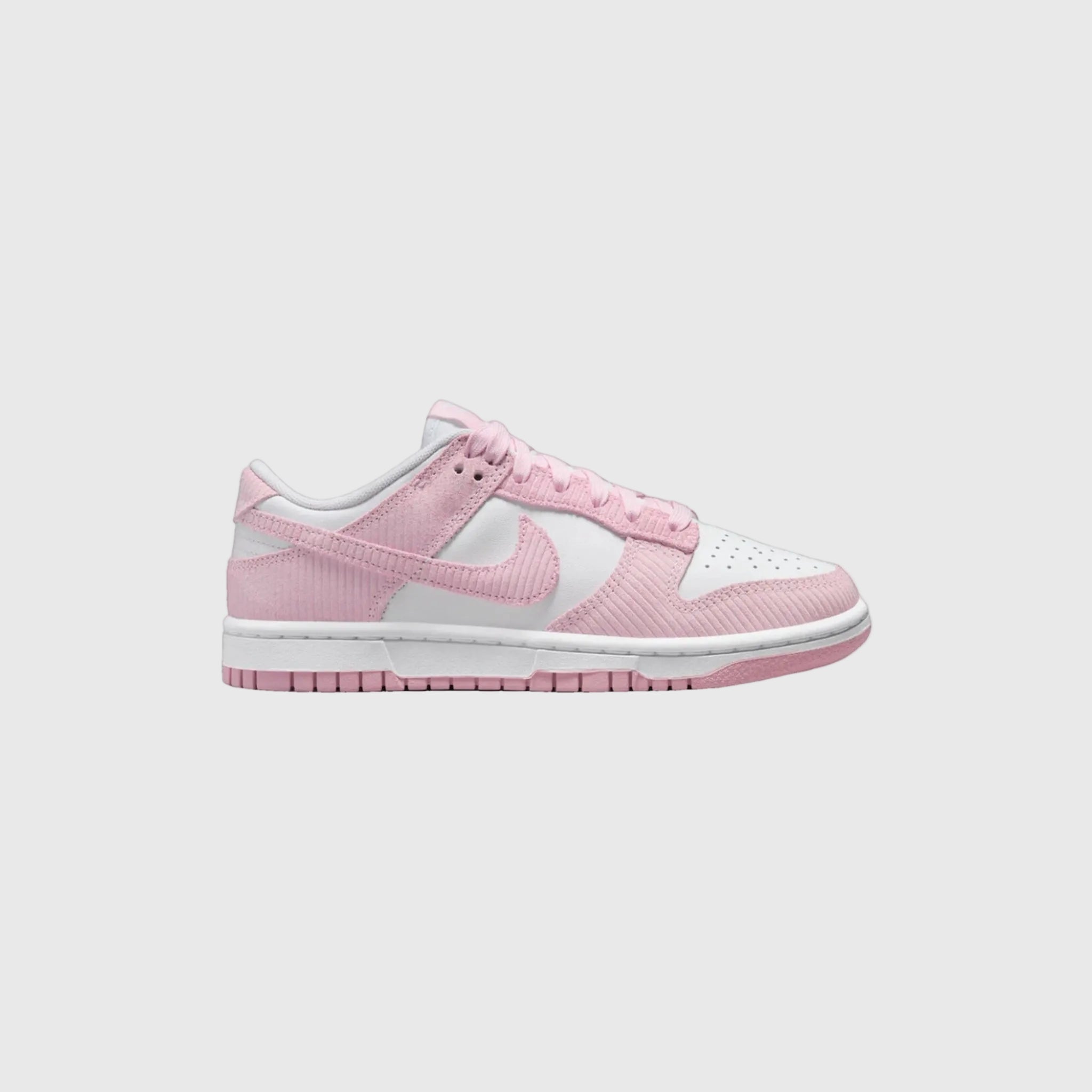 nike_dunk_low_pink_corduroy_w-retouchee-retouchee_1-retouchee.jpg